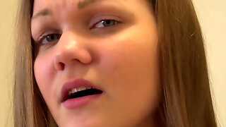 Teen Solo Dildo