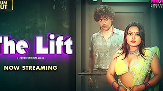 Lift Ruk Gai Par Control Bhi Ruk Gaya.