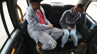 Taxi