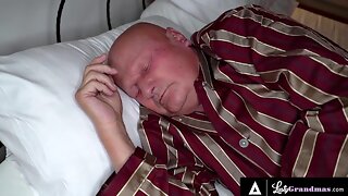 Granny Anal