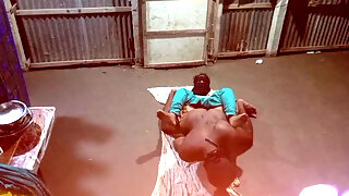 Desi Next Door Aunty Fucked on Sack Bangladeshi Homemade Sex