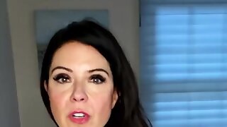 Sexy Milf Solo