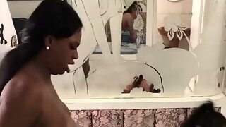 Shemale, Black