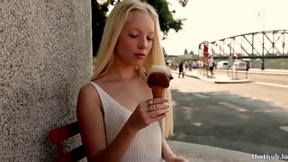 Im Freien, Kleine Tittchen, Öffentlichkeit