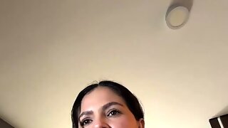 Latinas Solo Tease