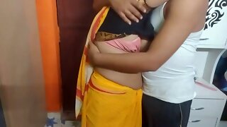 Indian Cute Bhabhi Having Romance