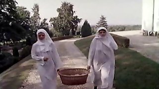 Nonne, Tysk, Retro