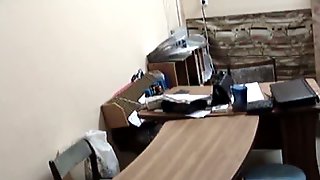 Kém