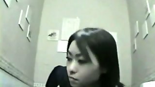 Asian Toilet Voyeur
