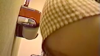 Voyeur Toilet Masturbation