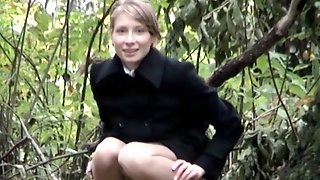 Outdoor Pissing Voyeur