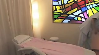 Spionerande, Japansk Massage