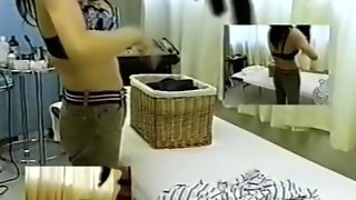 スパイ