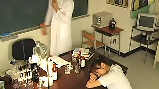 Dottore, Uniforme Scolastica