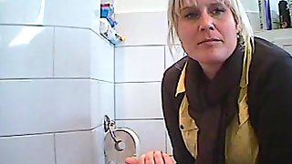 Hidden Bathroom Cam