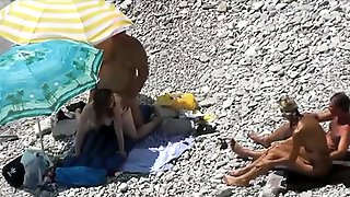 Beach Voyeur