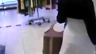 Indian tourist bonks bf in changing room