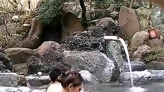 Japanese Onsen, Bad