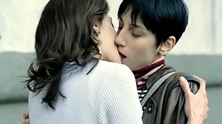 Softcore Lesbian