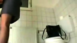Toilet Masturbate