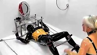 Domina Benutzt Rubber