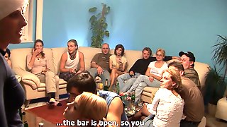 Homemade Foursome Amateur Swinger