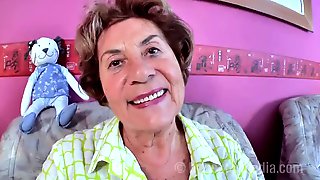 Voyeur Granny Orgasm