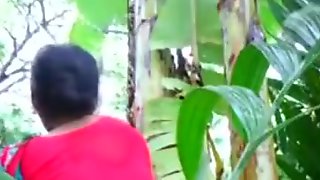 Indian Aunty Sex In a Field