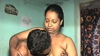 Beautiful big mallu aunty