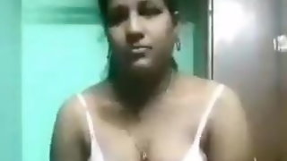 Indian girl dress change