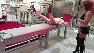 Femdom Suspension