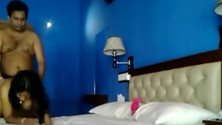 Indian Boss Fucks his Cheating Secretary in Hotel