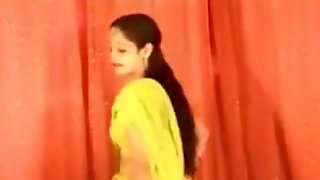 Indian Aunty Masturbating