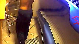 Solarium Masturbation