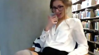 Library Public, Nudist