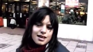 Aisha british pakistani