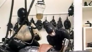 Latex Masturbation