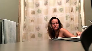 Voyeur Mom Shower