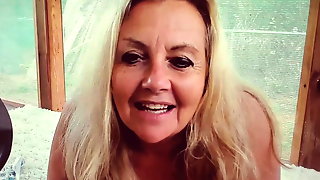 Mamie Crade, Granny Crade