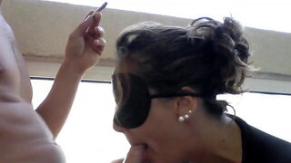 Verbundenen Augen, Blindfolded