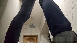 Pipi Voyeur