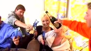 Mature Milf Hardcore Gangbang