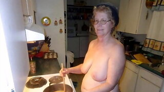 Kitchen Masturbation, Hairy Milf Kitchen, Poilue Cuisine, Seins Flasques
