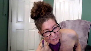 Grannies On Webcam