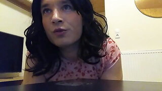 Amateur Shemale Cum Swallow