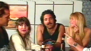 電影完整版, 酒吧