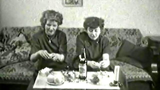 Uitkleden Lesbisch, Retro Lesbisch