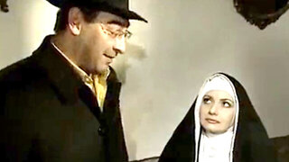 Nonnes Poilues, Fourrure Anal