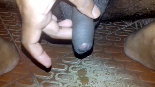 Mayanmandev pissing video in xhamster