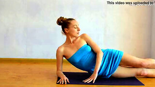 Yoga Nackt, Naked Ballerina